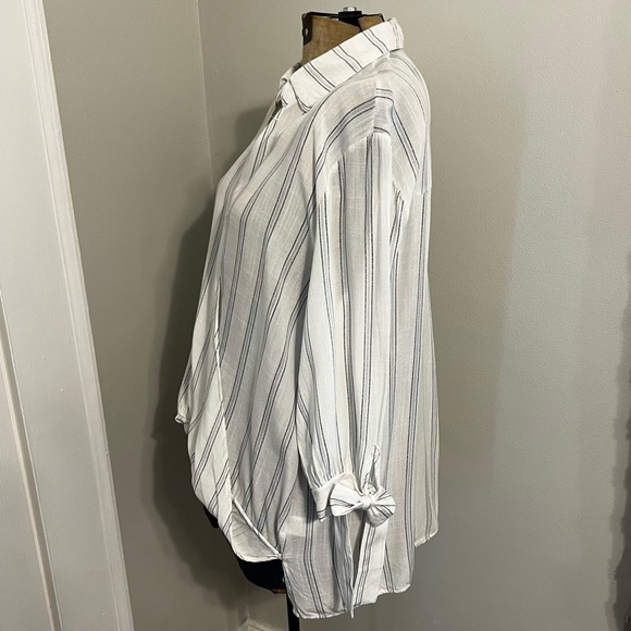 She & Sky White Blue Striped Faux Wrap V-neck Bow Tie 3/4 Sleeve Cuff Cotton Top - Picture 5 of 12